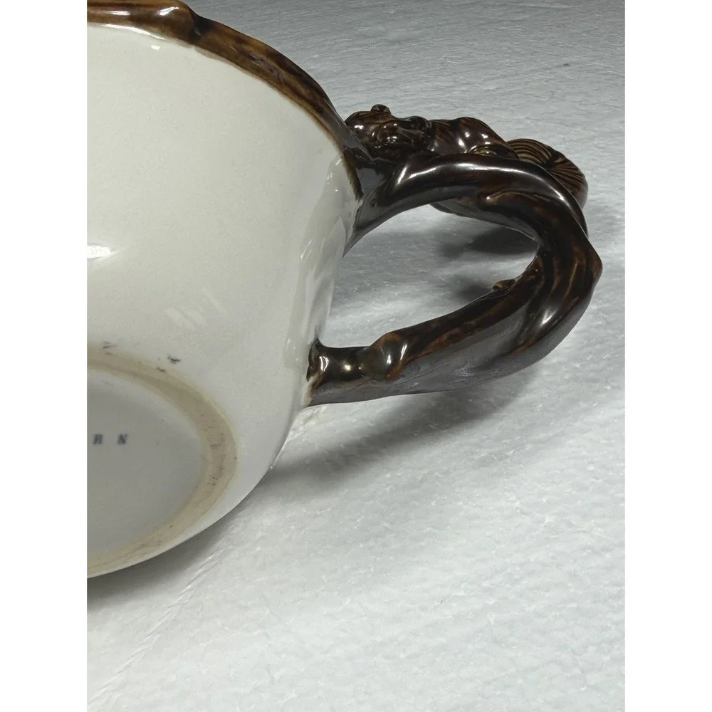 Pottery Barn Squirrel on Branch Gravy Boat Sauce Salad Dressing Dish Fall Rare🦩